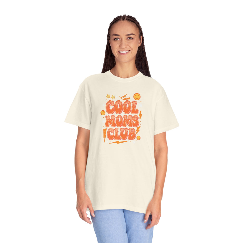 Unisex Garment-Dyed T-shirt, Cool Moms Club Retro Shirt, Funny Mom Shirt, Trendy Mama Tee, Mother’s Day Gift