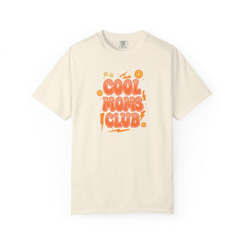 Unisex Garment-Dyed T-shirt, Cool Moms Club Retro Shirt, Funny Mom Shirt, Trendy Mama Tee, Mother’s Day Gift