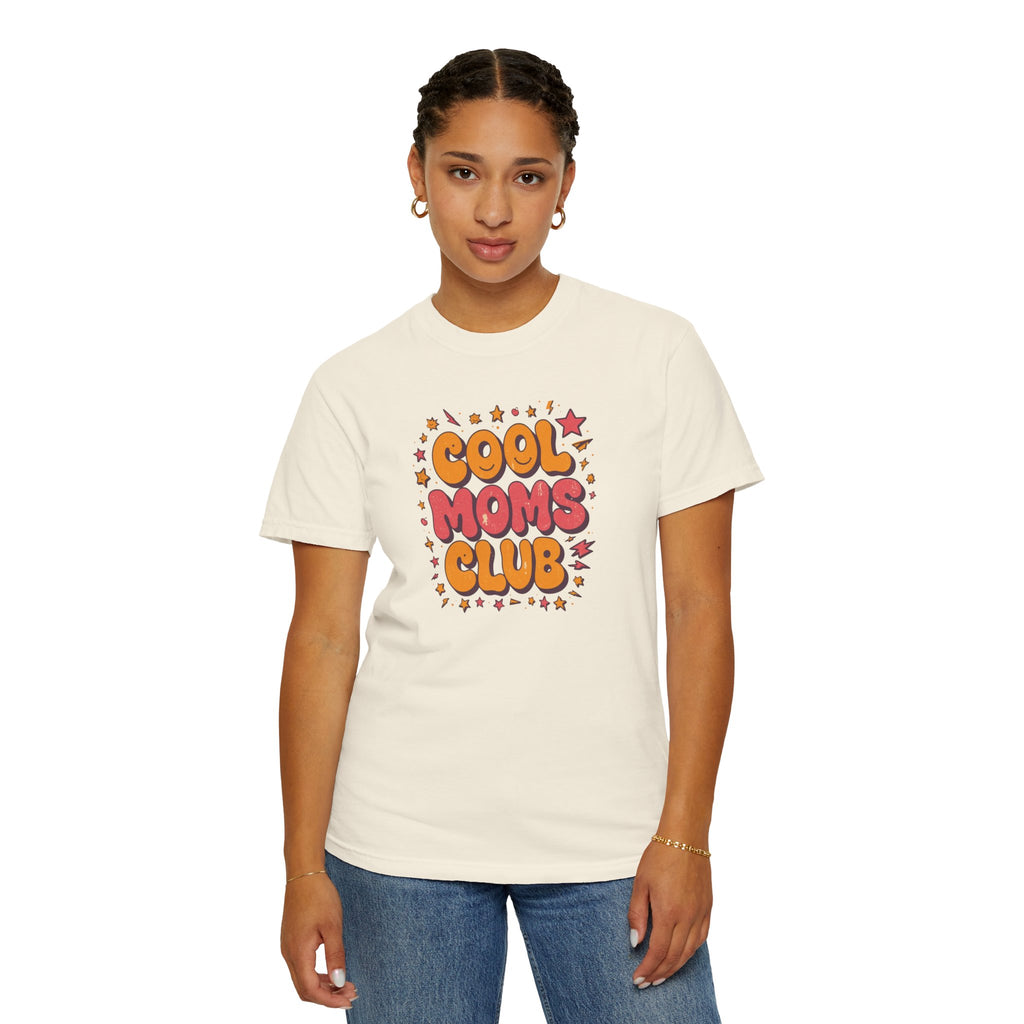 Unisex Garment-Dyed T-shirt, Cool Moms Club Retro Shirt, Funny Mom Shirt, Trendy Mama Tee, Mother’s Day Gift