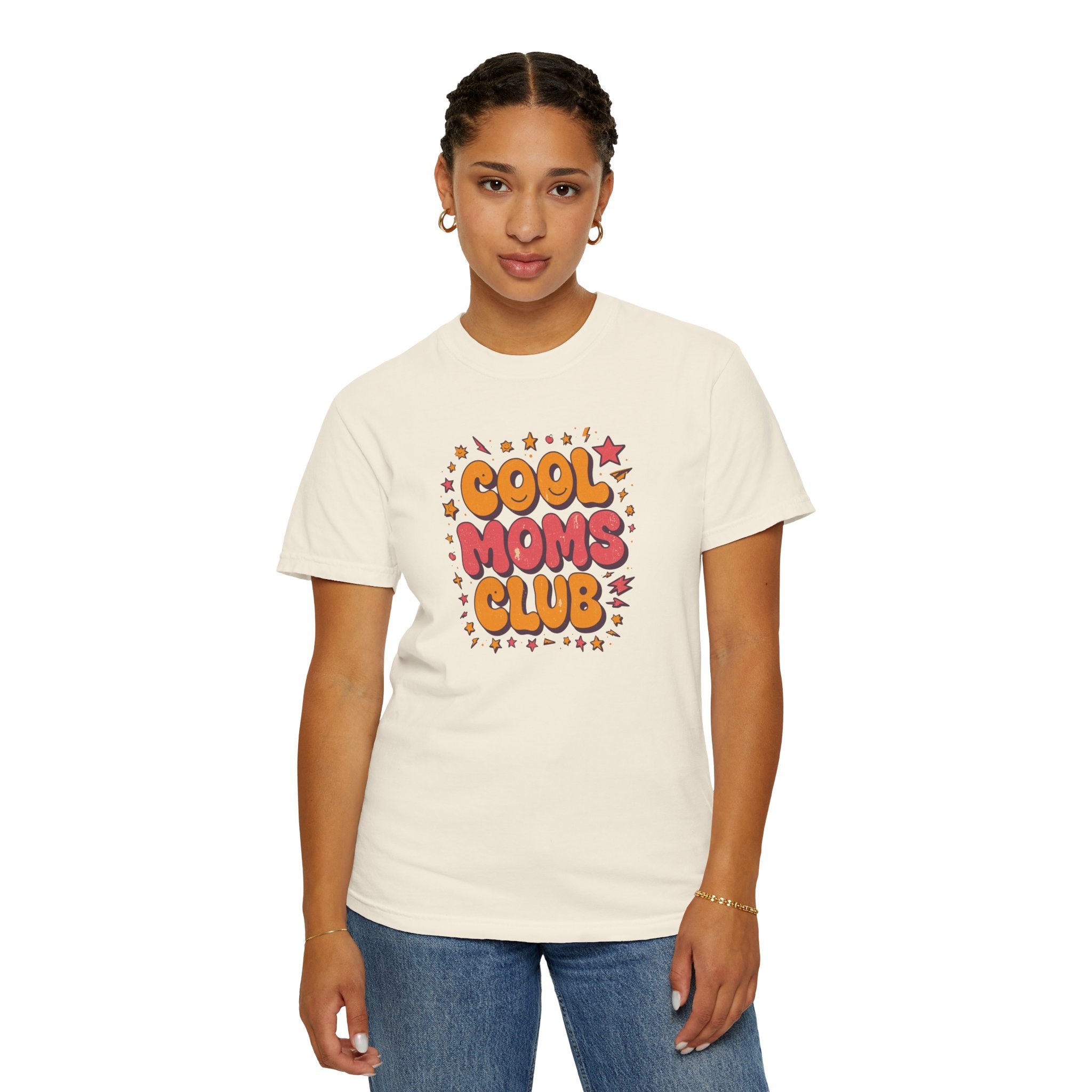 Unisex Garment-Dyed T-shirt, Cool Moms Club Retro Shirt, Funny Mom Shirt, Trendy Mama Tee, Mother’s Day Gift